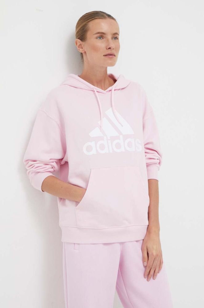 Бавовняна кофта adidas жіноча колір рожевий з капюшоном з принтом (3481039)