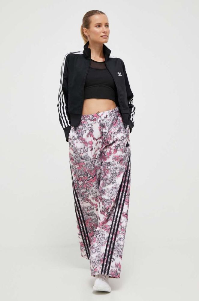 Кофта adidas Originals жіноча колір чорний з аплікацією (3492271) фото 2