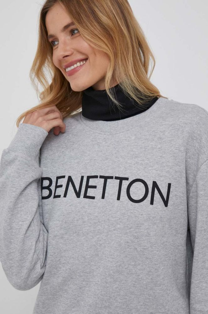 Бавовняна кофта United Colors of Benetton жіноча колір сірий з принтом
