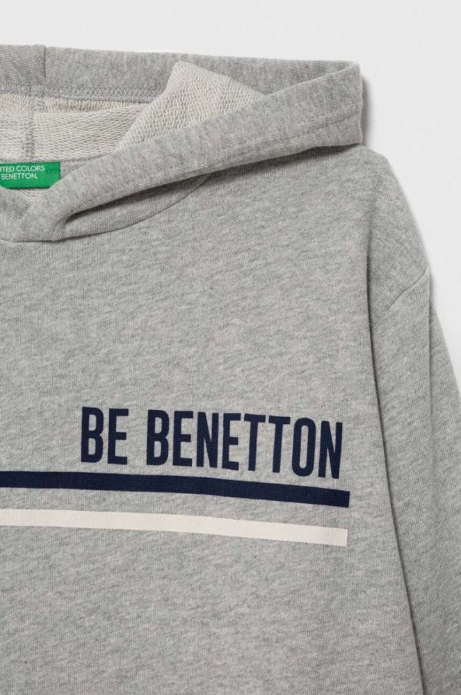Дитяча бавовняна кофта United Colors of Benetton колір сірий з капюшоном візерунок (3390404) фото 3