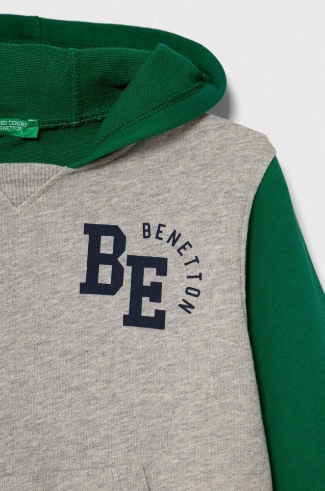 Дитяча бавовняна кофта United Colors of Benetton з капюшоном візерунок колір барвистий (3388126) фото 3