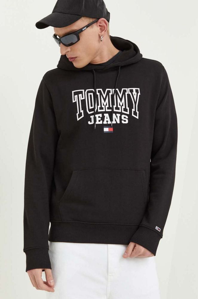 Бавовняна кофта Tommy Jeans чоловіча колір чорний з капюшоном з принтом (3276678)