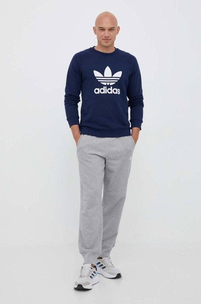 Бавовняна кофта adidas Originals чоловіча колір синій з принтом (3362507) фото 2