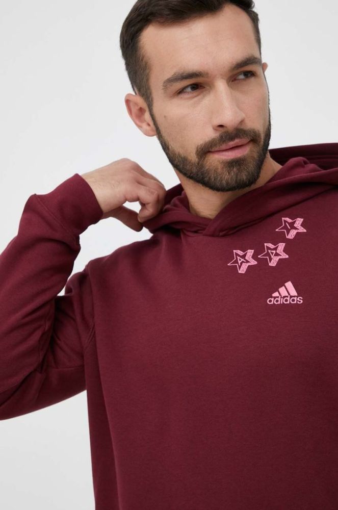 Кофта adidas чоловіча колір бордовий з капюшоном з аплікацією фото 4