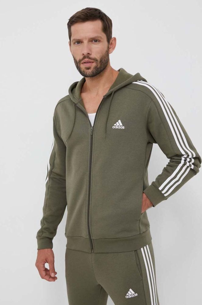 Кофта adidas чоловіча колір зелений з капюшоном з аплікацією (3321849)