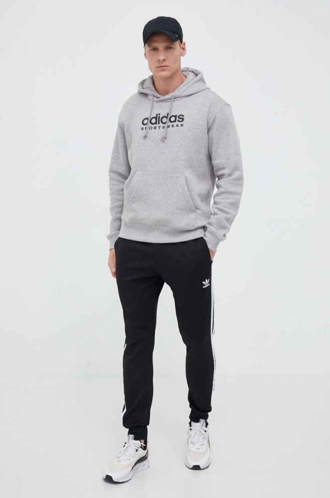 Кофта adidas чоловіча колір сірий з капюшоном з принтом (3302723) фото 2