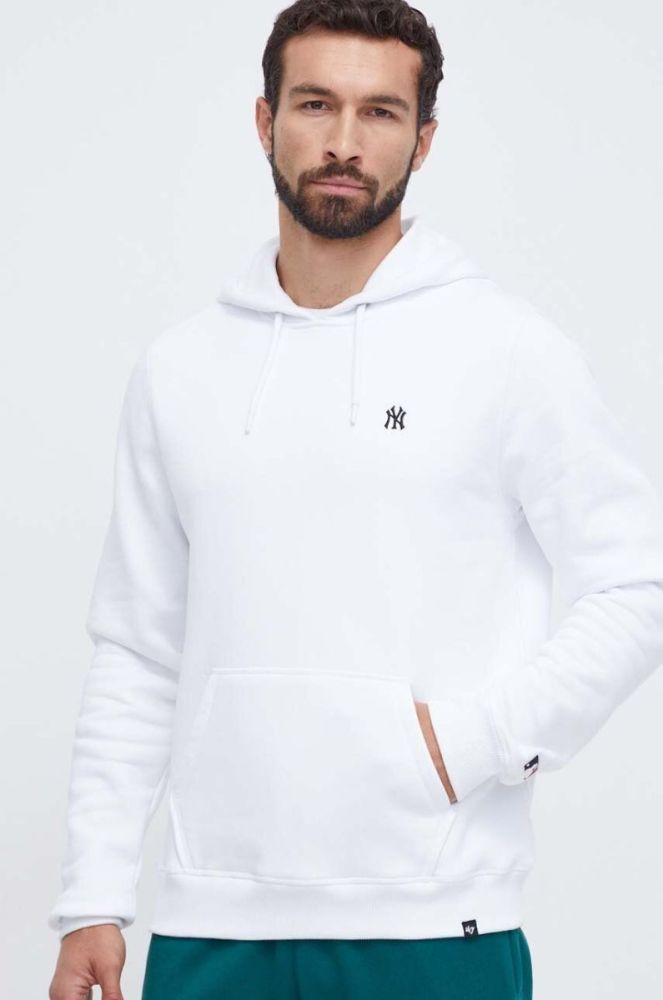 Кофта 47brand MLB New York Yankees чоловіча колір білий з капюшоном з аплікацією фото 4