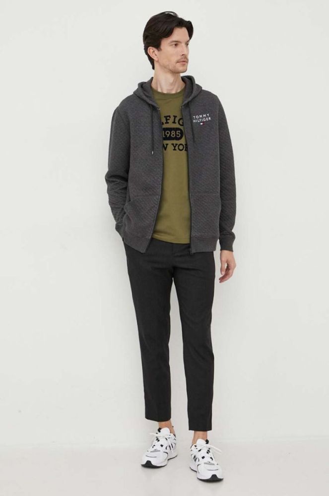 Кофта Tommy Hilfiger чоловіча колір сірий з капюшоном однотонна (3553713) фото 2