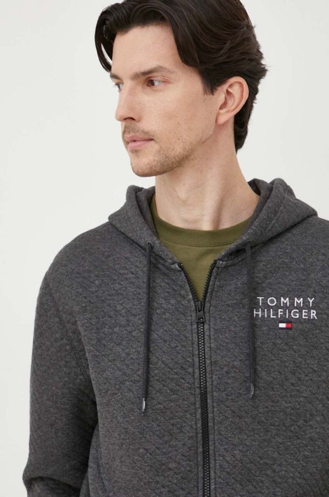 Кофта Tommy Hilfiger чоловіча колір сірий з капюшоном однотонна (3553713) фото 4
