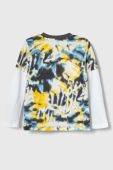 Дитячий бавовняний лонгслів Guess колір жовтий візерунок