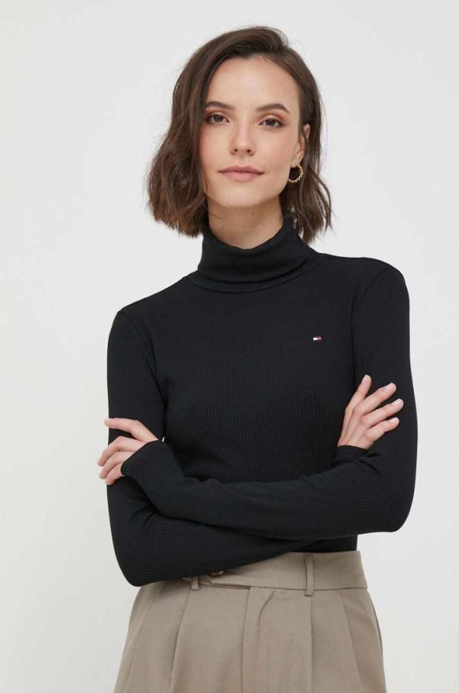 Лонгслів Tommy Hilfiger жіночий колір чорний гольф (3419344) фото 4