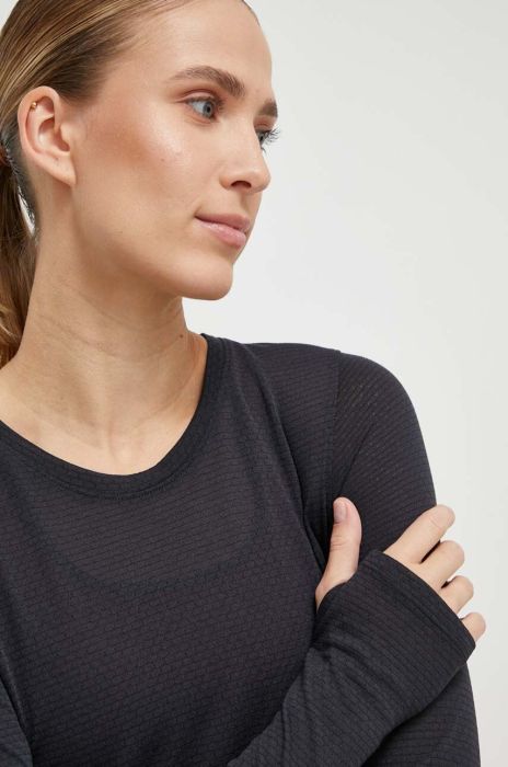 Лонгслів для тренувань Under Armour Streaker колір чорний