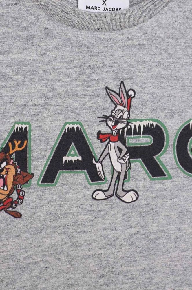 Дитячий бавовняний лонгслів Marc Jacobs x Looney Tunes колір сірий з принтом (3452591) фото 3