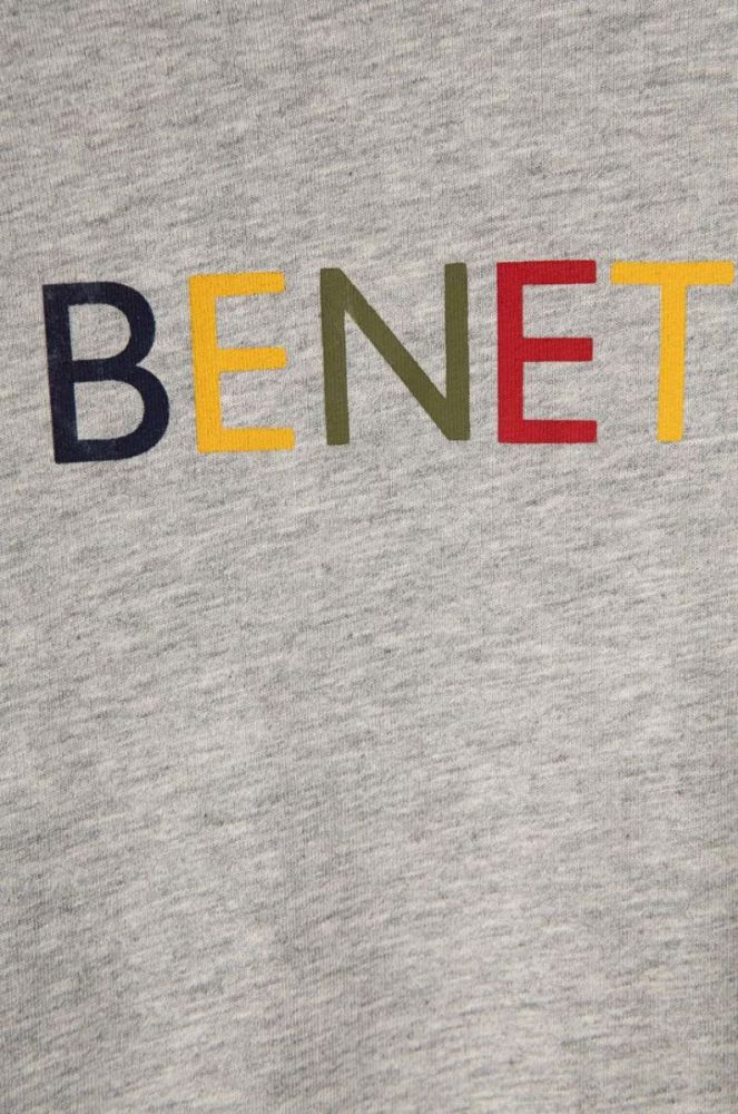 Дитячий бавовняний лонгслів United Colors of Benetton колір сірий з принтом (3388754) фото 3