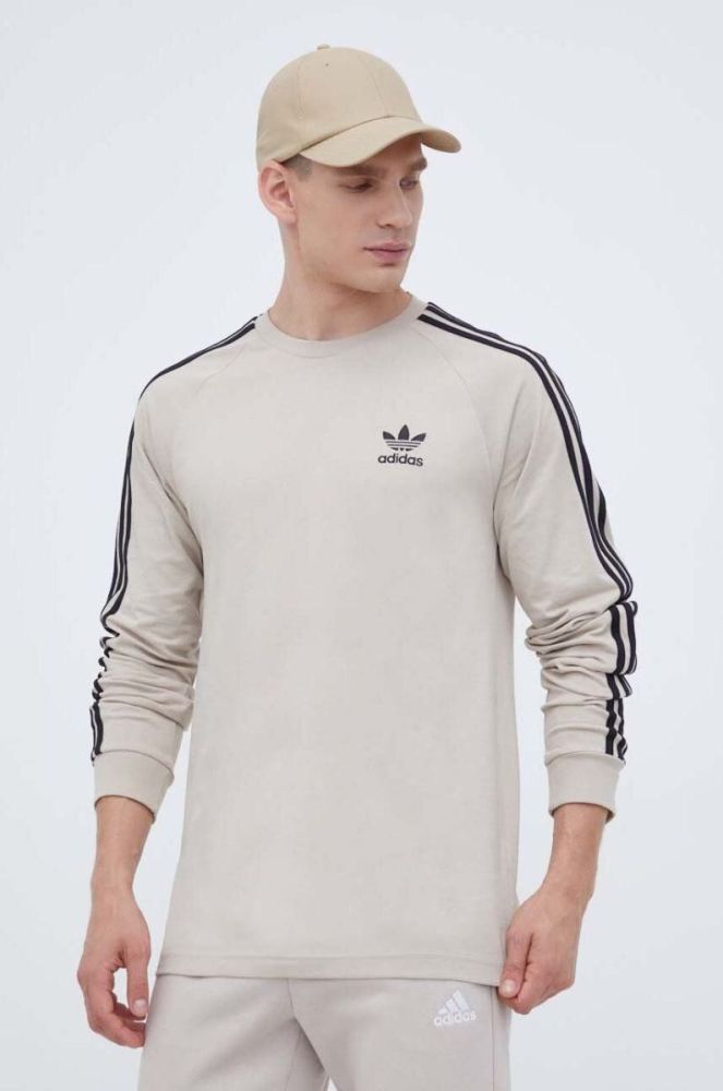 Бавовняний лонгслів adidas Originals колір бежевий з аплікацією фото 4