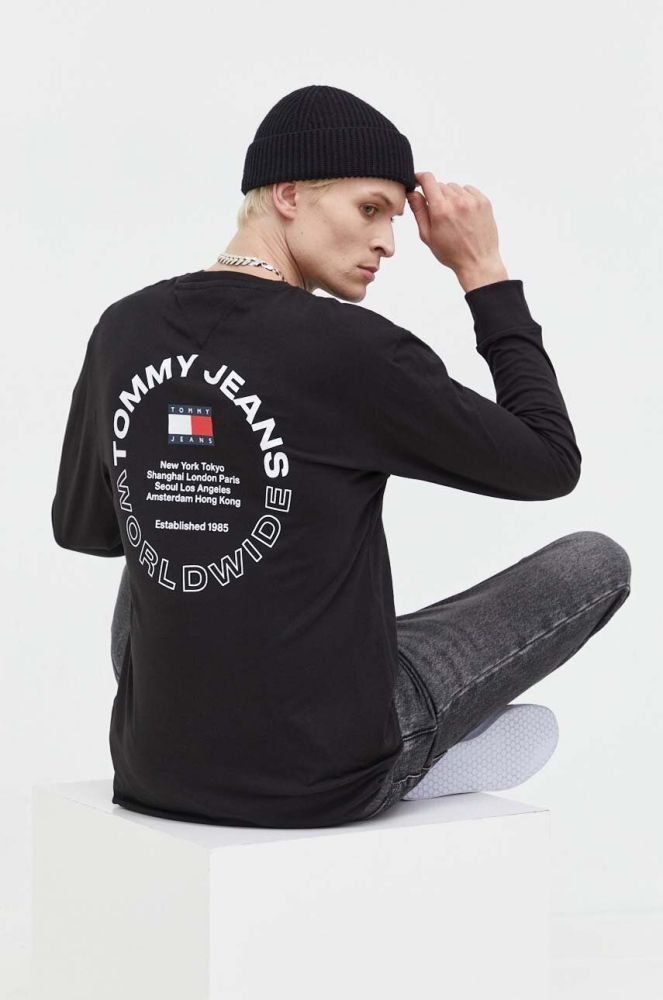 Бавовняний лонгслів Tommy Jeans колір чорний з принтом (3557723)