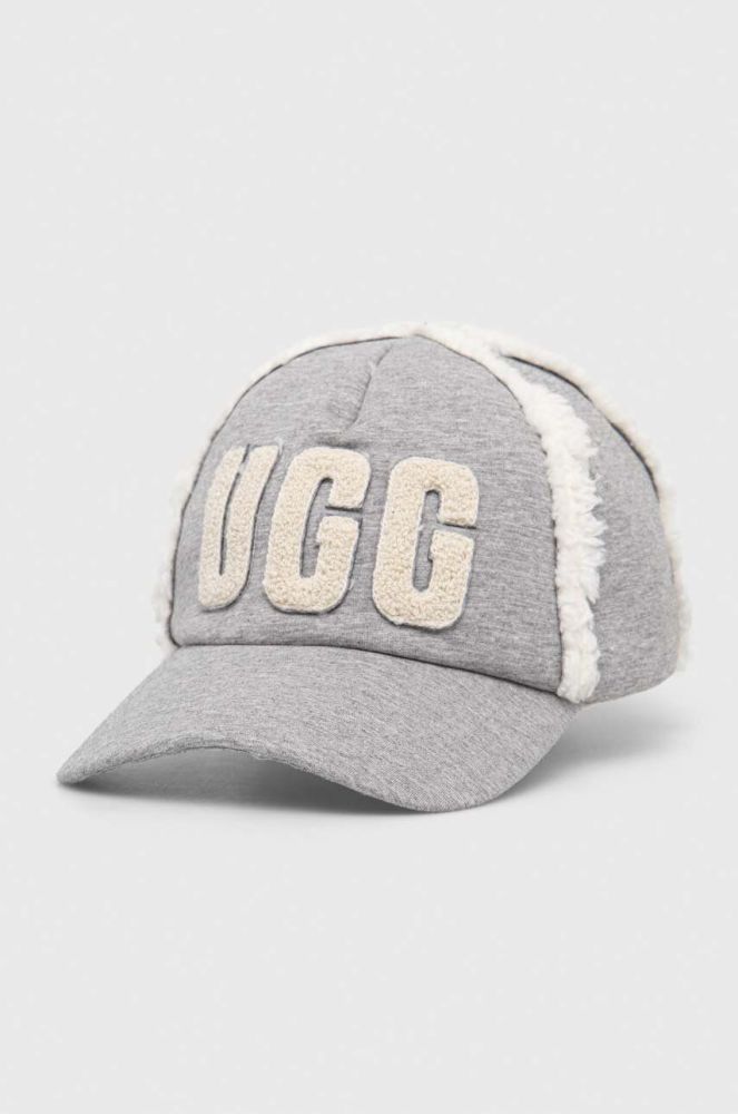 Кепка UGG колір бежевий з аплікацією (3638125)