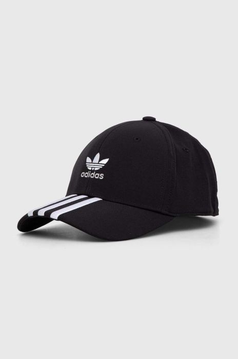 Кепка adidas Originals колір чорний з аплікацією