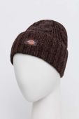 Шапка Dickies колір коричневий з товстого трикотажу Шапка Dickies колір коричневий з товстого трикотажу