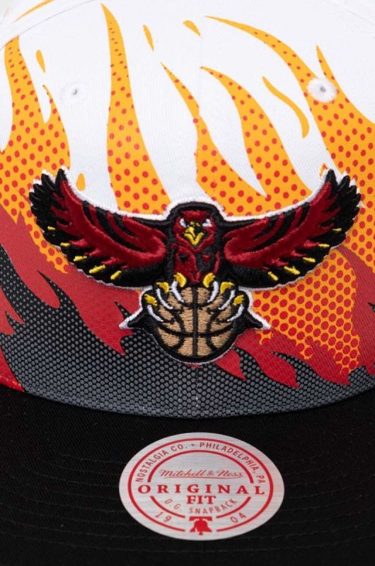 Бавовняна бейсболка Mitchell&Ness ATLANTA HAWKS колір білий візерунок фото 2