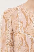 Блузка Guess жіноча колір бежевий візерунок