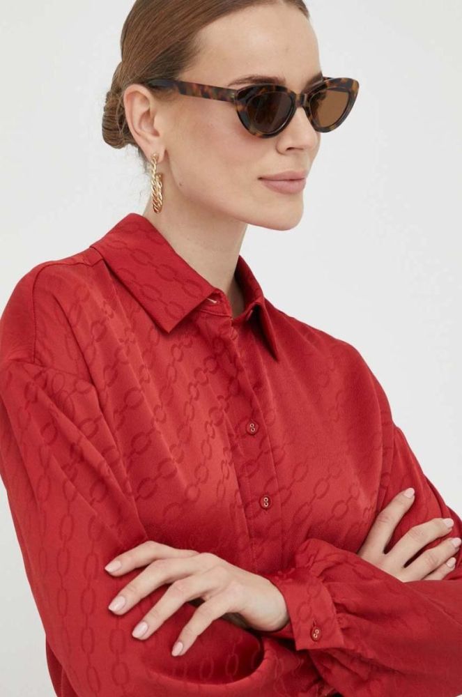 Сорочка Guess жіноча колір червоний relaxed класичний комір фото 4