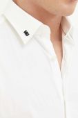 Сорочка HUGO чоловіча колір білий slim класичний комір (3360076)