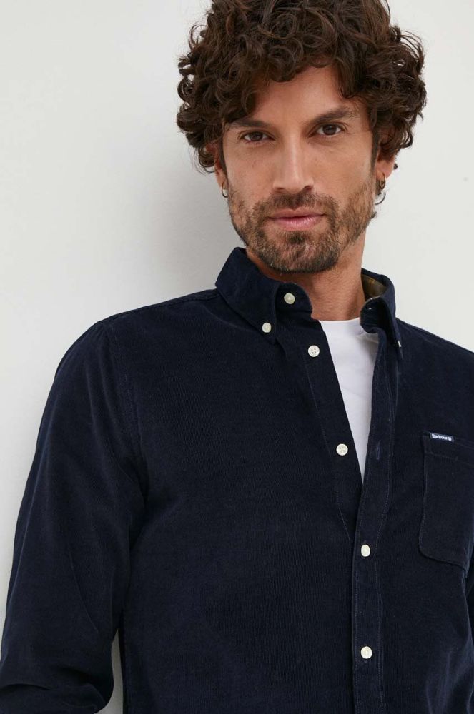 Бавовняна сорочка Barbour чоловіча колір синій regular комір button-down