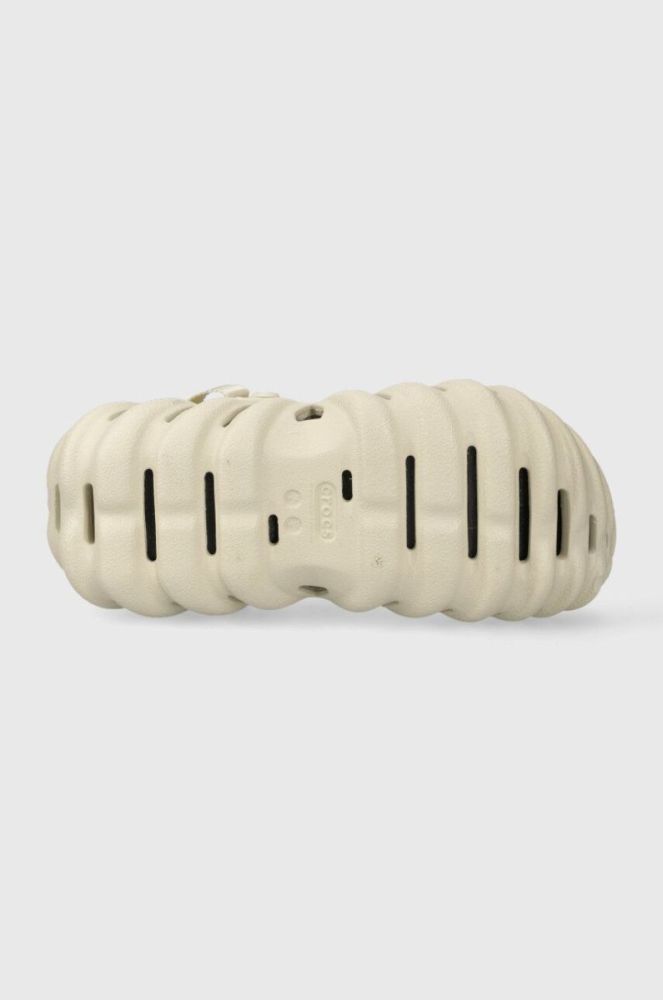 Шльопанці Crocs Echo Clog жіночі колір бежевий на платформі 207937 фото 5