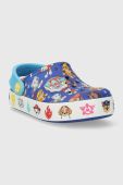Дитячі шльопанці Crocs 208853 CROCS PAW PATROL CROCBAND IV CLOG колір блакитний