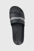 Шльопанці Tommy Hilfiger CORPORATE FLAG POOL чоловічі колір синій FM0FM04613