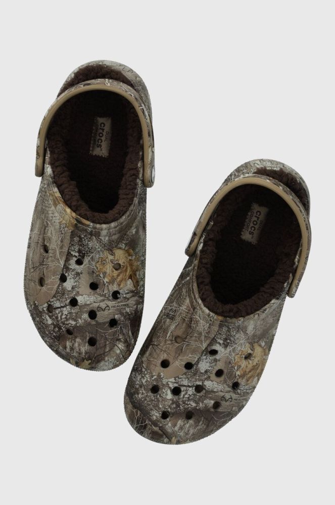 Шльопанці Crocs Classic Lined Realtree Edge Clog чоловічі колір коричневий 205377