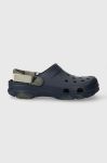 Шльопанці Crocs Classic All Terain Clog чоловічі колір синій 206340 Шльопанці Crocs Classic All Terain Clog чоловічі колір синій 206340