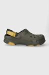 Шльопанці Crocs Alle Terrain Lined Clog чоловічі колір зелений 207936 Шльопанці Crocs Alle Terrain Lined Clog чоловічі колір зелений 207936