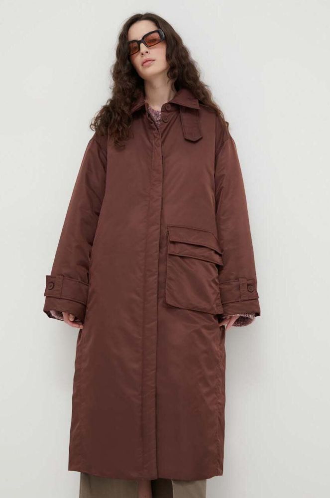 Куртка Lovechild жіноча колір коричневий перехідна oversize (3634710)