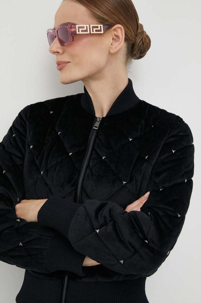 Куртка-бомбер Guess жіночий колір чорний зимова