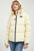 Пухова куртка Tommy Jeans жіноча колір жовтий зимова