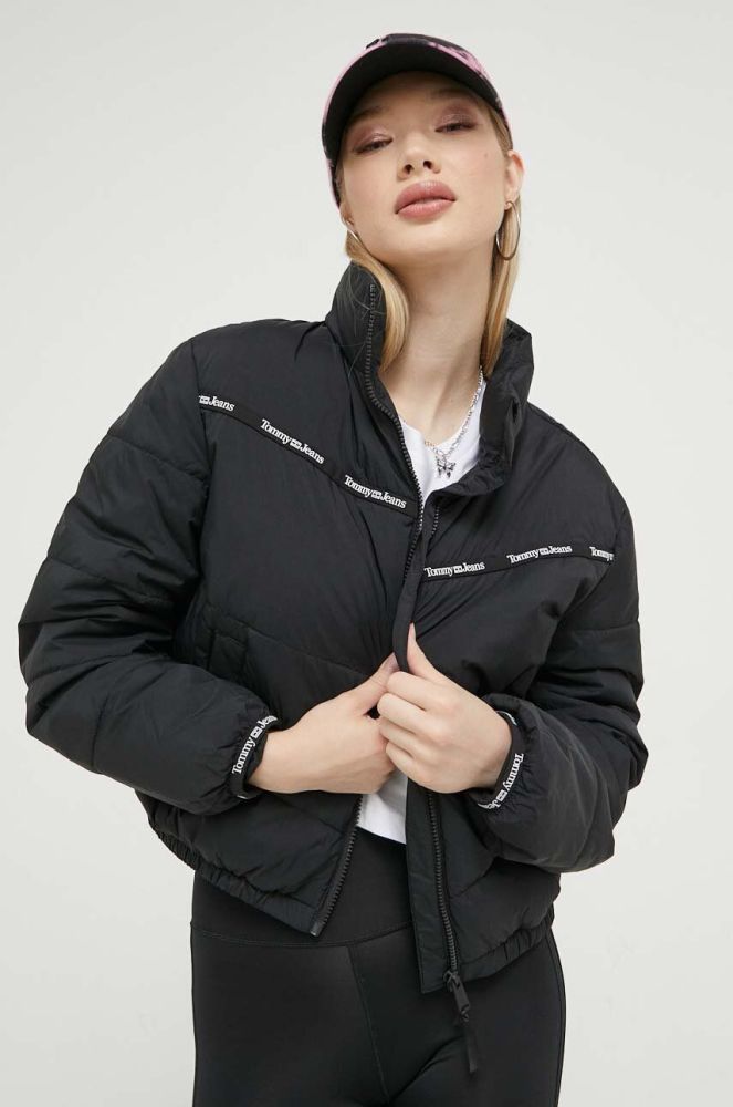 Куртка Tommy Jeans жіноча колір чорний зимова oversize (3329989)