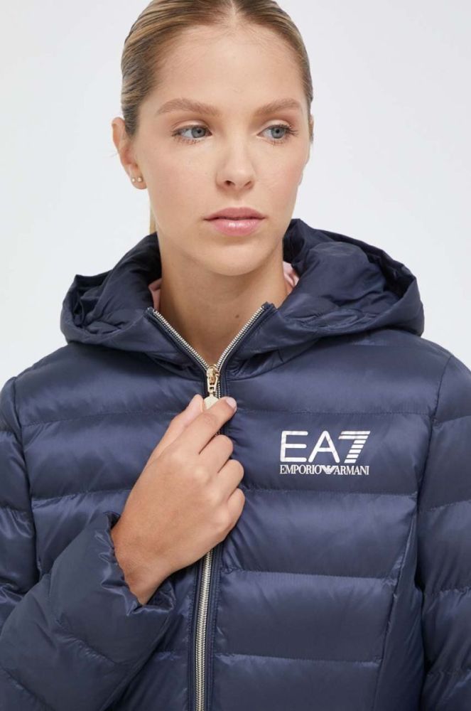 Куртка EA7 Emporio Armani жіноча колір синій перехідна (3454071) фото 4