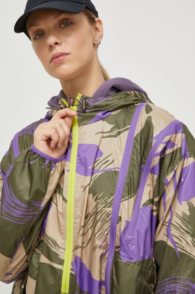 Вітровка adidas by Stella McCartney перехідна oversize колір барвистий фото 4