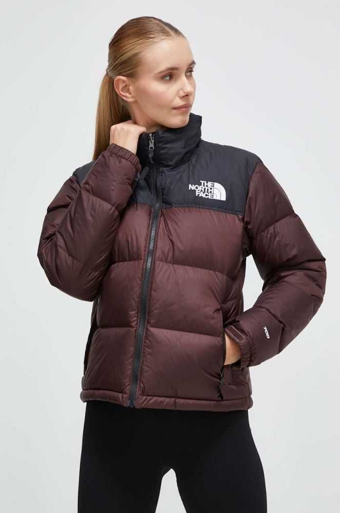 Пухова куртка The North Face жіноча колір коричневий зимова (3673894)