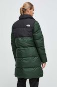 Куртка The North Face жіноча колір зелений зимова (3582505)