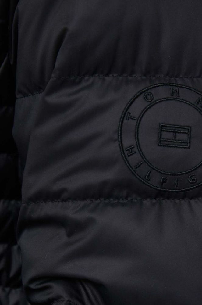 Пухова куртка Tommy Hilfiger жіноча колір чорний перехідна (3316422) фото 5