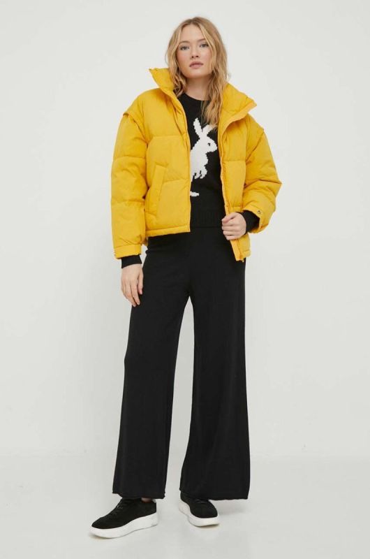 Пухова куртка United Colors of Benetton жіноча колір жовтий зимова oversize фото 2
