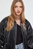Куртка-бомбер HUGO x Bella Poarch жіноча колір чорний перехідна oversize