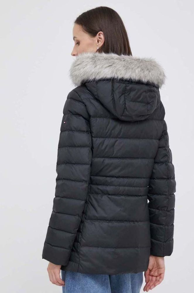 Пухова куртка Tommy Hilfiger жіноча колір чорний зимова (3424576) фото 3