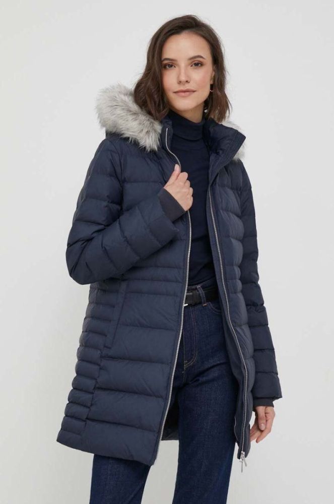 Пухова куртка Tommy Hilfiger жіноча колір синій зимова (3420438) фото 4