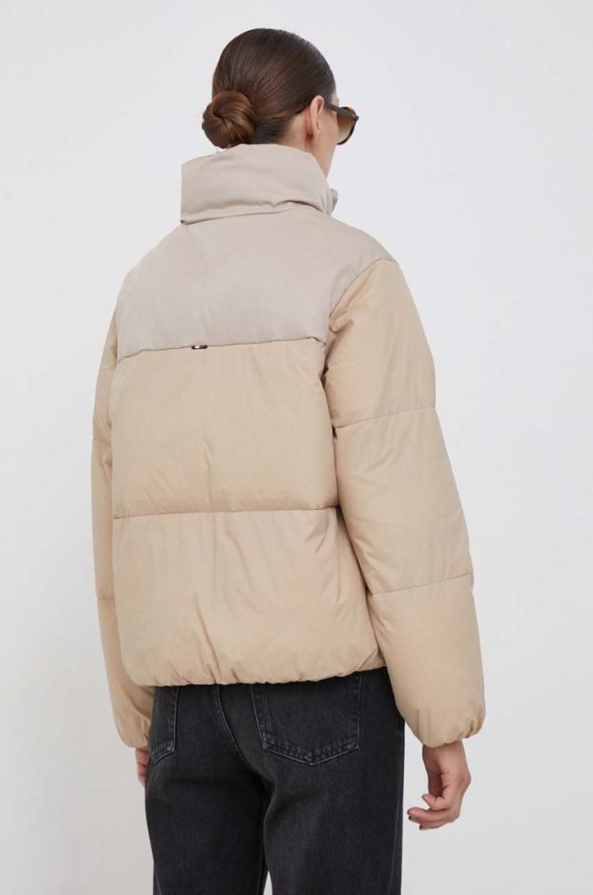 Куртка Tommy Hilfiger жіноча колір бежевий зимова (3458659) фото 3