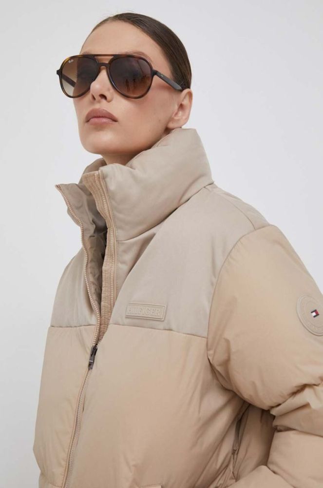 Куртка Tommy Hilfiger жіноча колір бежевий зимова (3458659) фото 4