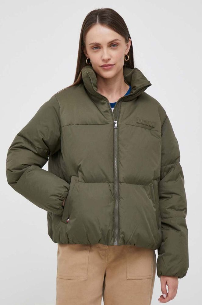 Куртка Tommy Hilfiger жіноча колір зелений зимова